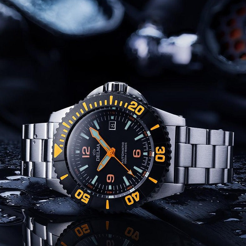 DELMA BLUE SHARK IV BLACK BEZEL