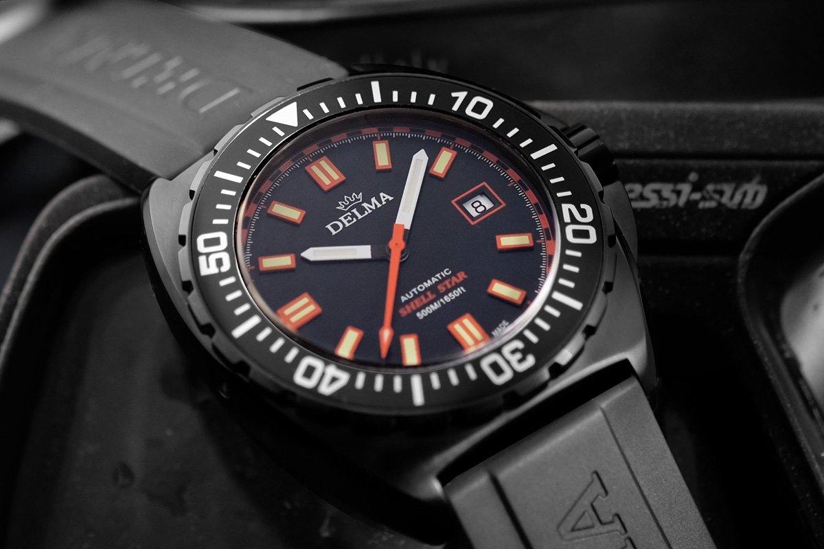 DELMA SHELL STAR BLACK TAG BLACK RUBBER